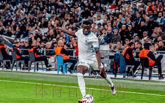 恩德里克对布雷斯特完成9次过人,法甲单场唯一8+次过人球员 恩德里克对布雷斯特完成9次过人,法甲单场唯一8+次过人球员